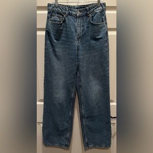 H&M Women’s High Rise Waist Wide Straight Leg Size 6 Jeans